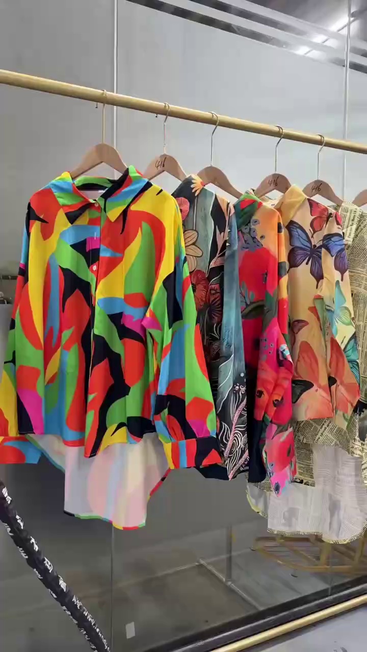 Vintage Loose Hong Kong Style Floral Print Long Sleeve Shirt - Bulk Wholesale (500pcs, S-4XL, Individually Packed) - Image 1