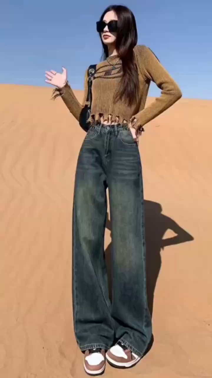 580 Pcs Ladies' Mixed Style Jeans Stock Lots - Sizes S to 3XL, Individual Packing with Tags - Image 1