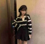 Bulk Clearance 13.5 CNY Each: Approx 210 Pcs Korean Style V-neck Heart Button Striped Knit Sweater - Image 3