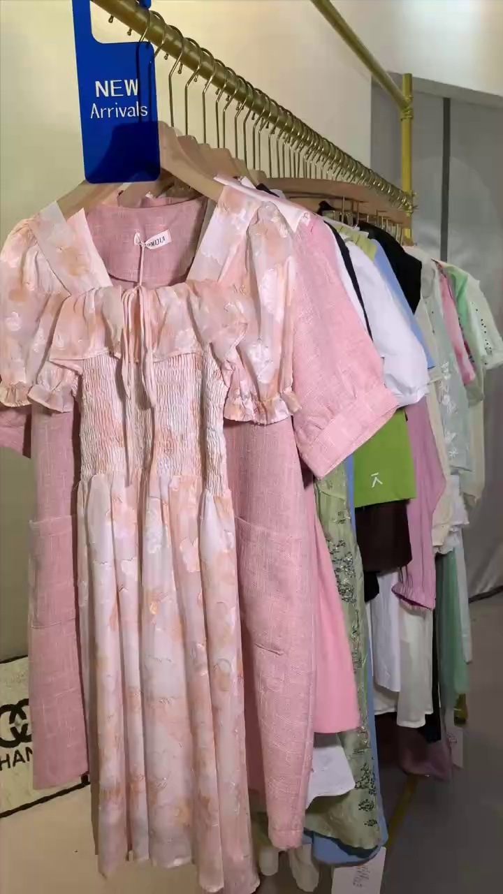 Approx 2000 Pcs Mixed Summer Slim Fit Women's Clothing Stock Lots, Full Clearance 12.5 CNY Per Piece, Sizes S-4XL - Image 1