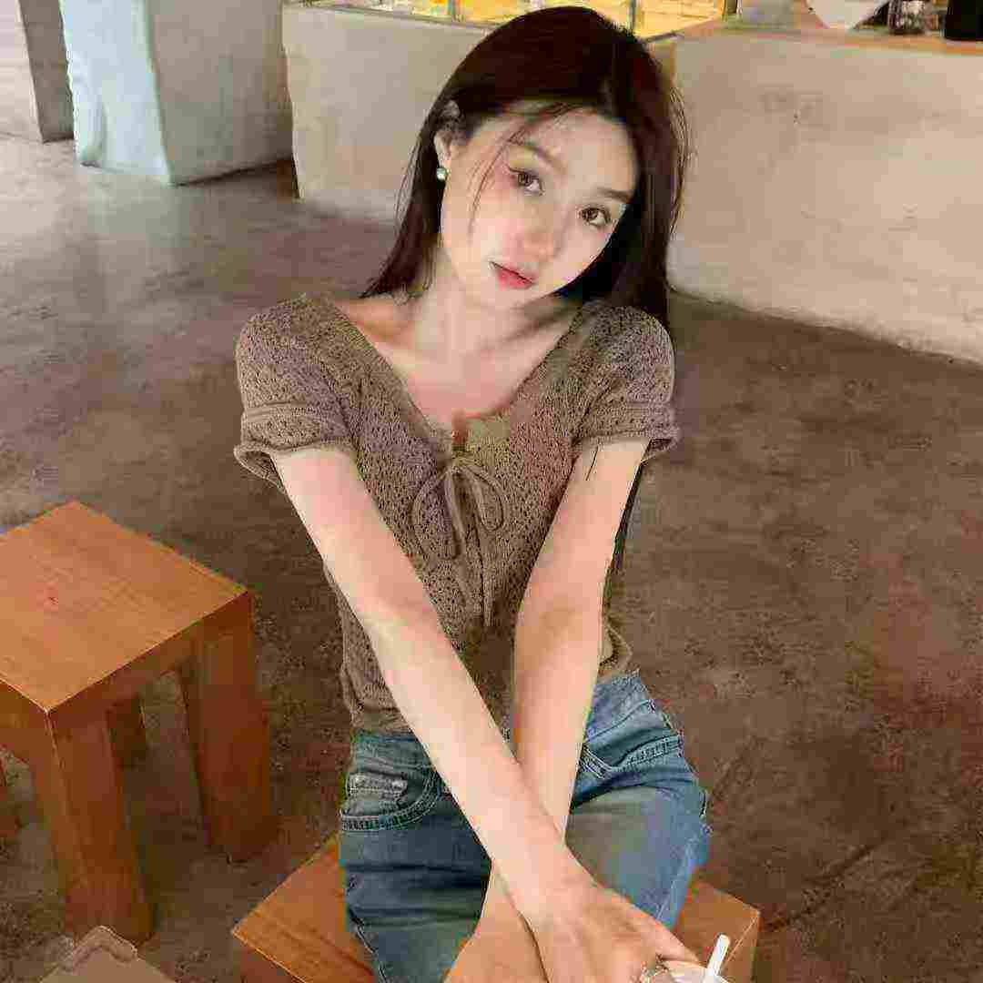 Summer Stylish Versatile Thin Hollow Out Tie Knit Blouses | Chinese Clothing Stock Lots Bulk Wholesale - Image 1