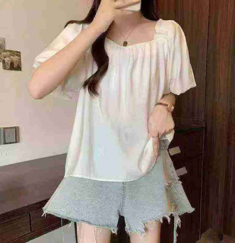 Clearance Sale 157 Pieces Women's Puff Sleeve Short Sleeve Tops - Bulk Chinese Clothing Stock Lots Wholesale Export - Image 1