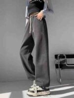 1217 Pcs American Style Women's Drawstring Casual Loose High Waist Straight Wide Leg Sweatpants Bulk Stock For Wholesale - Image 1