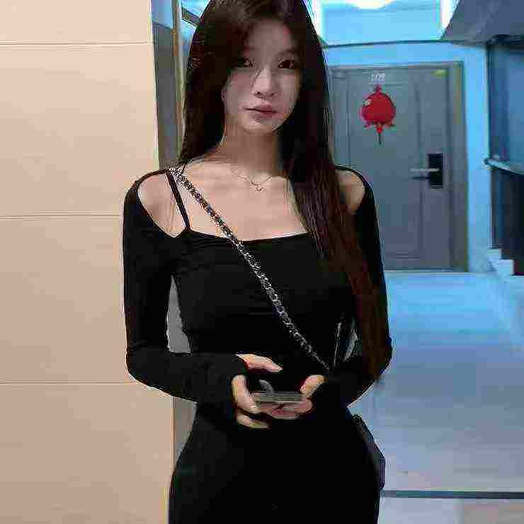 Bulk Wholesale Pure Style Long Sleeve Dresses | Chinese Clothing Stock Lots | 8.5 CNY per Piece - Image 1