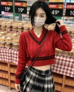 New Spring Autumn Casual College Style V-Neck Twist Cropped Knit Sweater, About 65 Pieces Bulk Stock Lot - Image 3