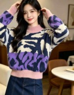Autumn Winter Brand Original Leopard Jacquard Lantern Sleeve Mink Fleece Pullover Sweater | Around 80 Pcs | Bulk Clearance - Image 5