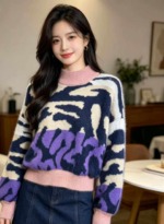 Autumn Winter Brand Original Leopard Jacquard Lantern Sleeve Mink Fleece Pullover Sweater | Around 80 Pcs | Bulk Clearance - Image 3