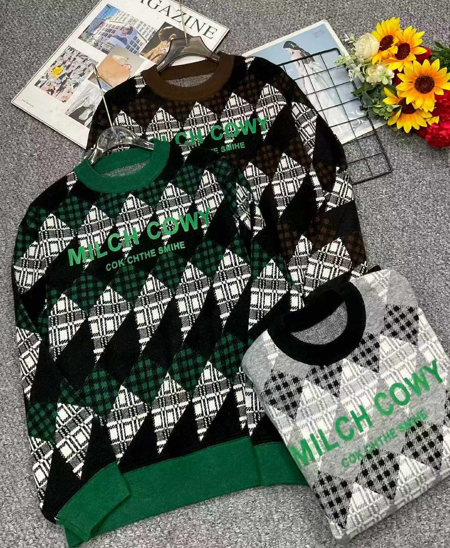 Autumn Winter New European Style Letter Jacquard Thickened Unisex Crewneck Pullover Sweater 190PCS - Image 1