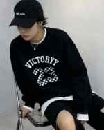 Spring Viral Retro Fake Two-piece Jacquard Loose Crewneck Pullover Sweater, Approx 70 Pcs Bulk Stock Lot - Image 4