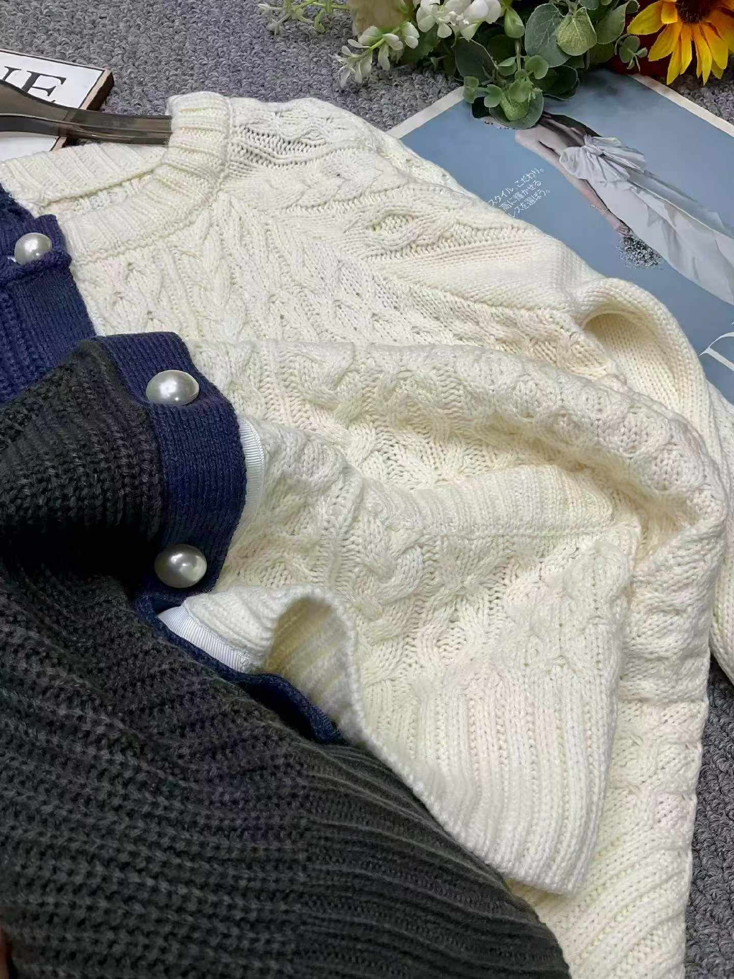 92 Pieces Fall Winter Vintage Colorblock Twisted Lazy Style Sweater Cardigan Coat Stock - Image 2