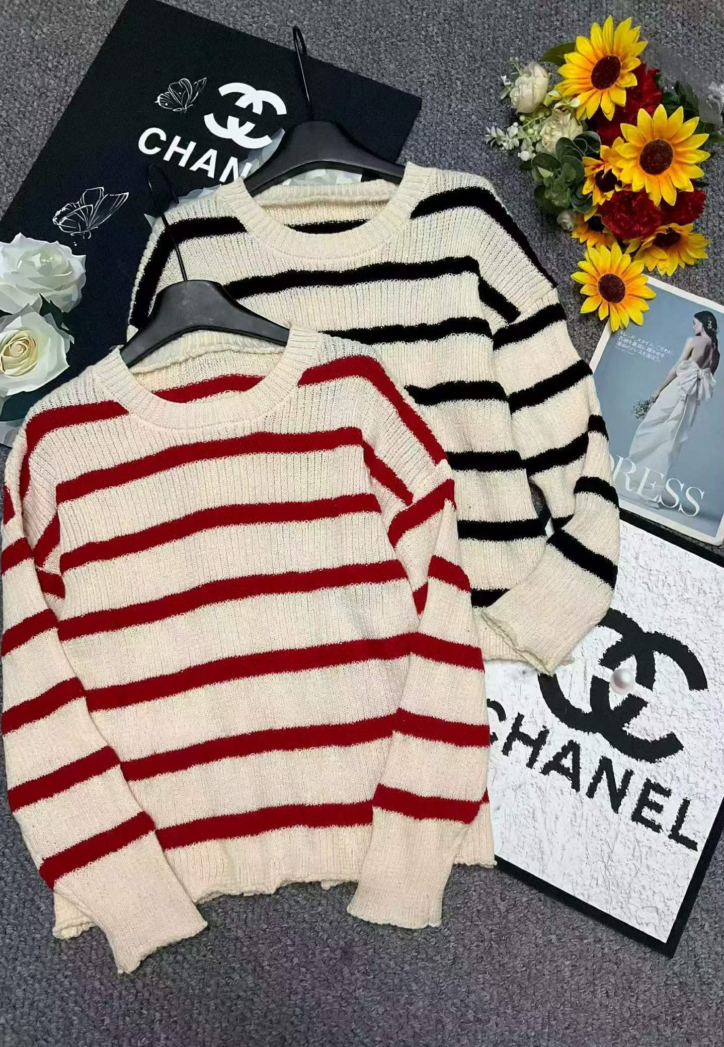 119 Pcs Spring Autumn Vintage Contrast Stripe Loose Long Sleeve Knit Pullover Sweater Wholesale Stock Lot - Image 1