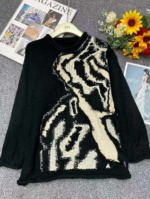 Clearance Bargain Fall Winter Korean Style Loose Color-block Flocked Unisex Crewneck Sweater, Around 70 Pieces - Image 1