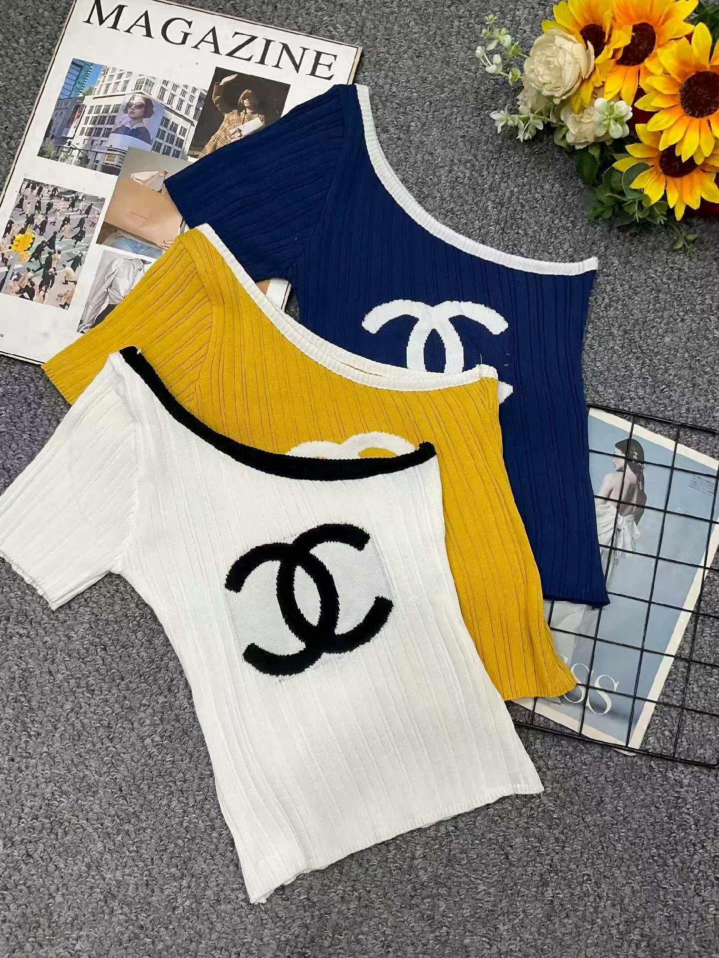 Summer New Chic One-shoulder Knit Short Sleeve T-shirt, Around 150 Pieces, Wholesale Clothing Stock Lot - Image 1