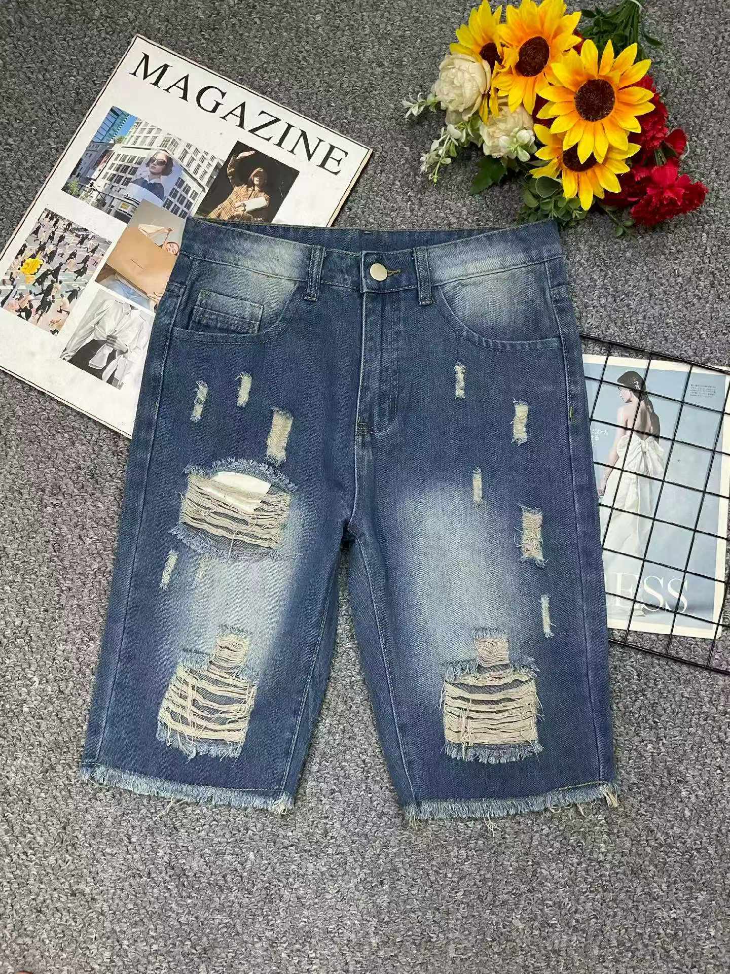 New Summer Original Brand American Style Loose Ripped Men's Denim Shorts, Approx 165 Pieces Stock Clearance Bulk Wholesale - Image 1