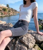 Summer New High Stretch High Waist Slimming Fitted Frayed Denim Five-inch Shorts, About 200 Pieces For Bulk Wholesale Clearance - Image 5