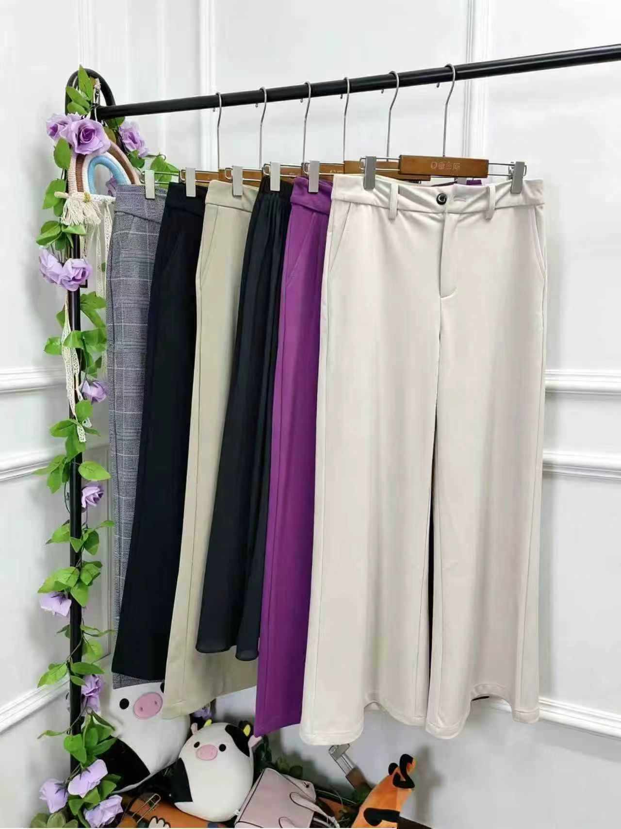 400 Pieces Women's Dress Pants, Individually Packed Sizes S-2XL Wholesale Clearance - Image 1