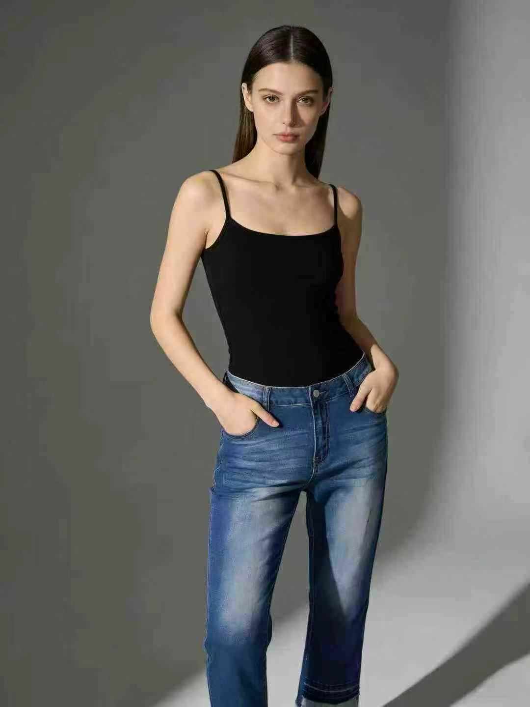 New Design Stretch Washed Blue Women's Jeans, 390 Pieces, Sizes S-XL, Bulk Stock Wholesale - Image 1