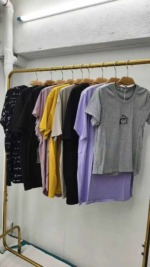 2000 Pieces Big & Small Size Cotton Unisex T-Shirts Clearance Stock Wholesale Export - Image 4
