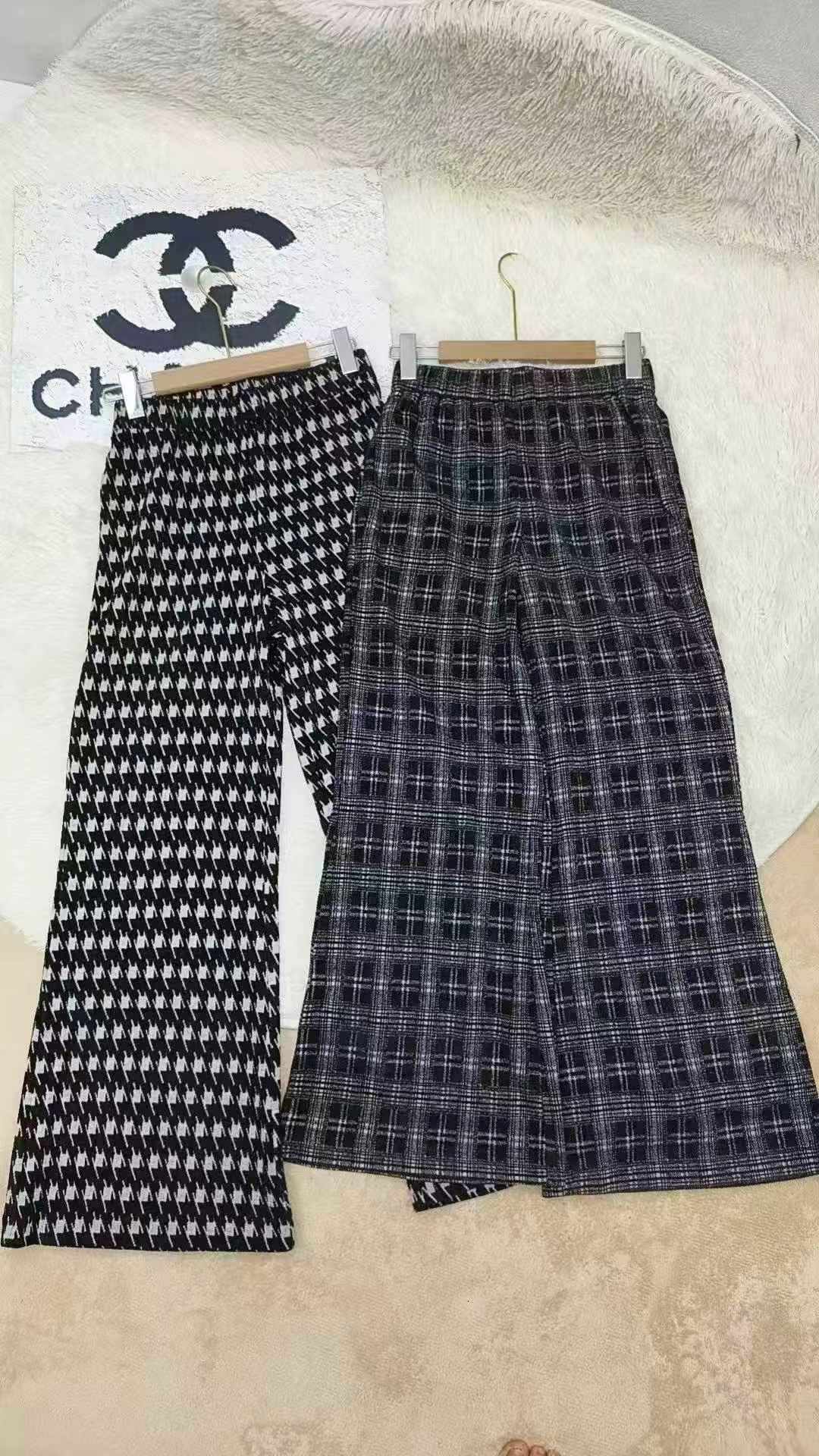 12500 Pcs Fashion Faux Mink Plaid Women's Pants Bulk Stock Wholesale - Image 1
