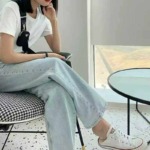 50 Pcs Women's American Vintage Washed Light Blue Loose Wide Leg Casual Jeans - Image 7