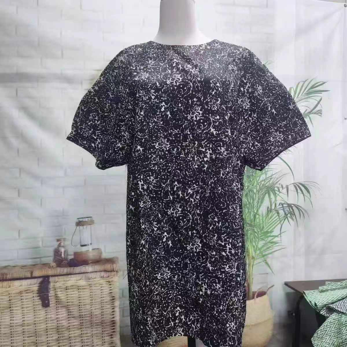 Clearance Summer Trendy Mint Vibe Floral Slim Dresses, Size S-XL, Approx 100 Pieces, Wholesale Stock Export - Image 1