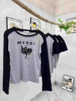1230 Pieces Clearance Women's Slim Fit Cropped Colorblock Letter Long & Short Sleeve T-Shirt Stock Wholesale - Image 6