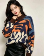 Autumn Winter Brand Original Leopard Jacquard Lantern Sleeve Mink Fleece Pullover Sweater | Around 80 Pcs | Bulk Clearance - Image 6