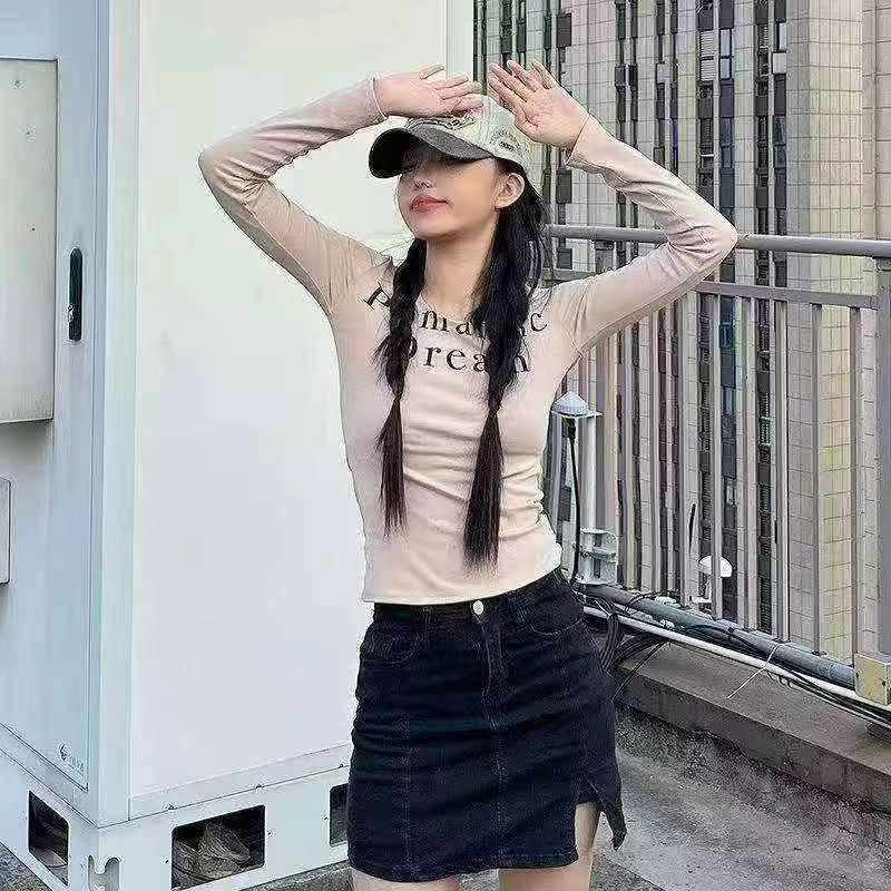 Clearance Sale 79 Pieces: Minimalist Letter Print U-Neck Hot Style Soft Fabric Long Sleeve Tops, 2 Colors, Individually Packed - Image 1