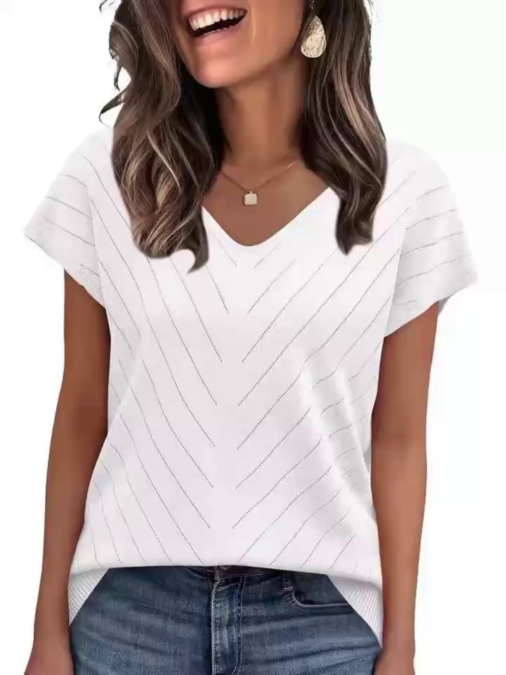 Around 6000PCS XS-5XL Plus Size Women's Assorted Clothing | T-shirts Pants Tops Bulk Clearance Wholesale - Image 1