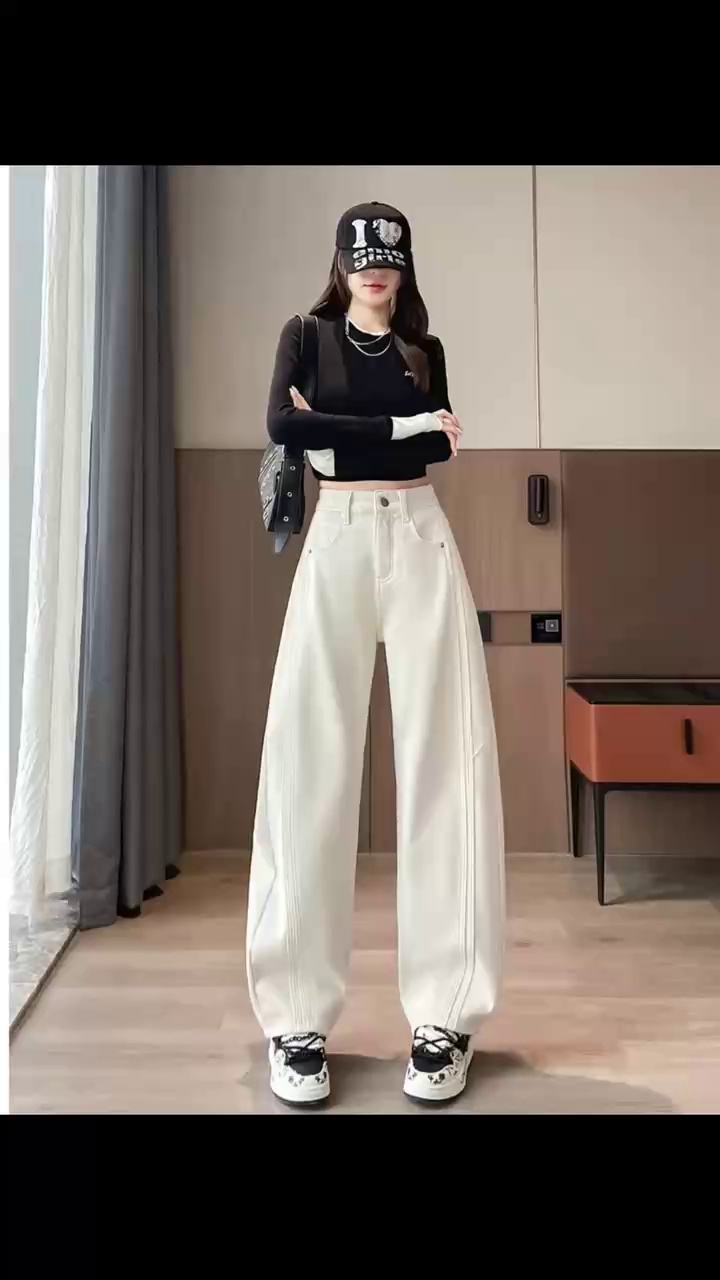 Clearance Bulk ~3500 Pieces High Quality Mixed Styles Women's Fashion Denim Jeans Stock - Image 1