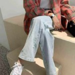 50 Pcs Women's American Vintage Washed Light Blue Loose Wide Leg Casual Jeans - Image 8